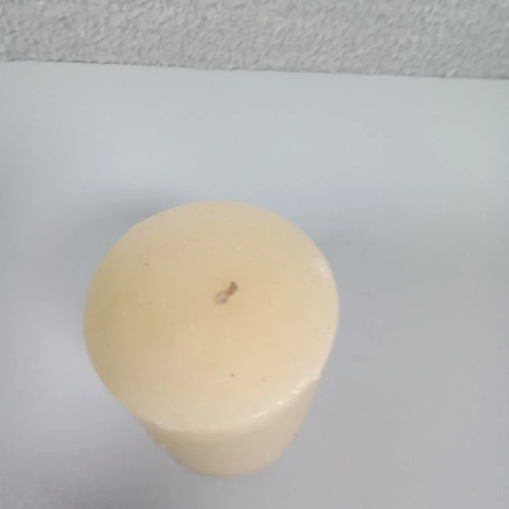 Unbranded‎ Cream Off-White Unscented Pillar Candle 4 Inch Solid Wax Single Wick